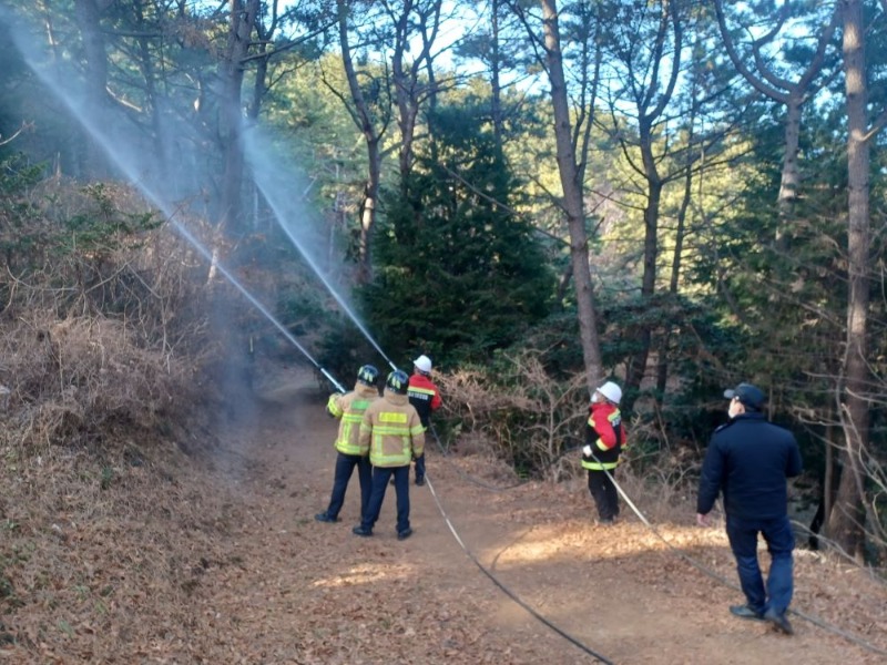 사진(거제시 거제소방서 산림진화 합동훈련) (1).jpg