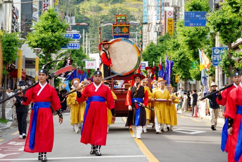 관련사진(제61회 거제옥포대첩축제) (5).jpg