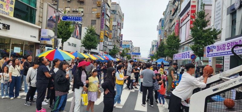 [크기변환]관련사진(제29회 거제시민의 날 기념행사 성황리에 끝나) (1).jpg