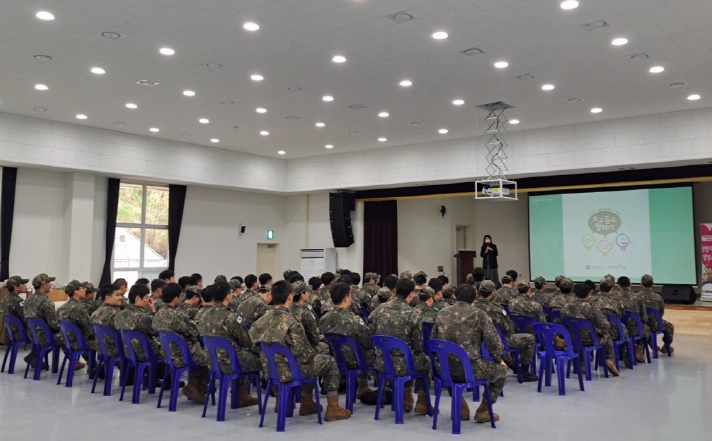 [크기변환]4-2. 관련사진(거제시 보건소, ‘제8358-1대대 생명지킴이 양성교육’ 실시).png