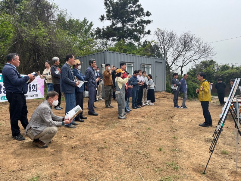 [크기변환]관련사진(방하리 고분군 발굴조사 현장공개회 성료) (1).JPG