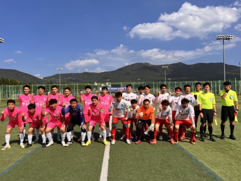 [크기변환]6-2. 관련사진(제24회 거제시장기 축구대회 성황리에 개최 1).jpeg